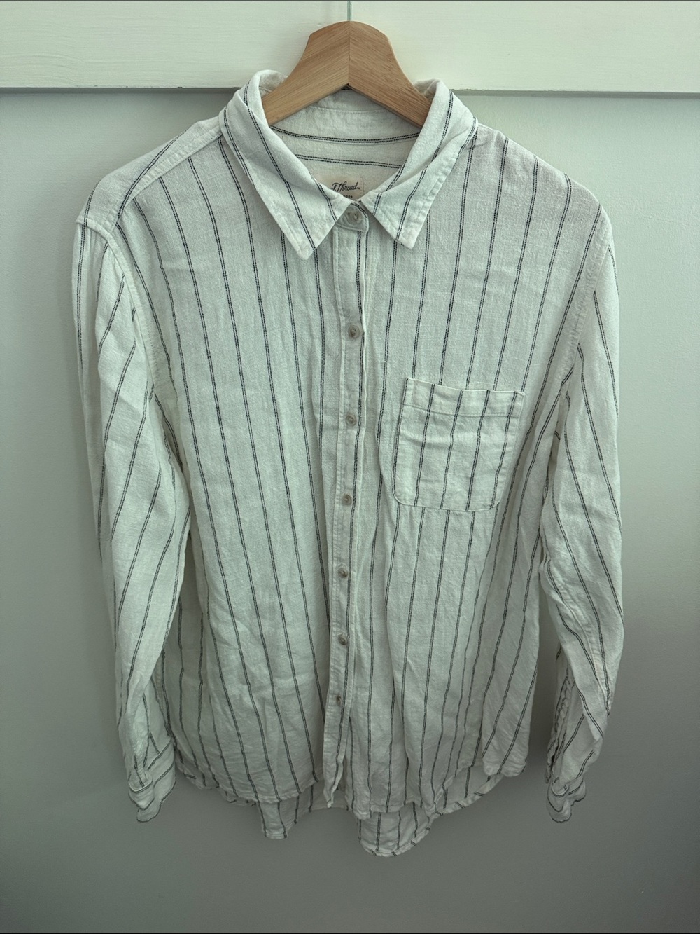 Universal Thread Linen Striped Button Down Shirt Relaxed Fit Women’s Size M